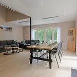 Vicky - Aan Zee Holiday home *