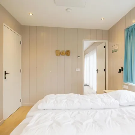 Vicky - Aan Zee * ユリアーナドルプ